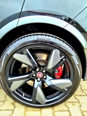 Jaguar F-PACE SVR P550 - 65900 € / 128889.20 лв. - 63717349 5