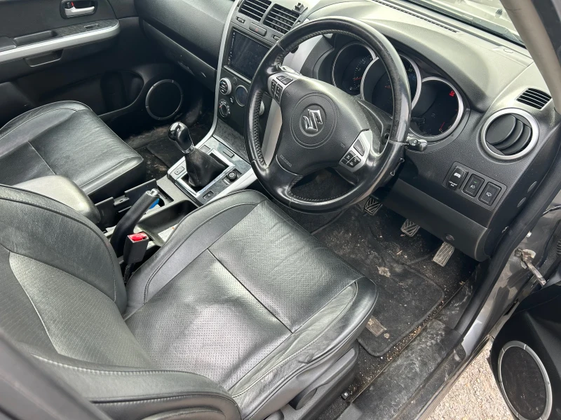 Suzuki Grand vitara 1.9ddis 130кс НАЛИЧЕН МОТОР!, снимка 11 - Автомобили и джипове - 51091906