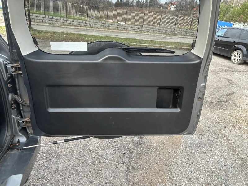 Suzuki Grand vitara 1.9ddis 130кс НАЛИЧЕН МОТОР!, снимка 10 - Автомобили и джипове - 51091906