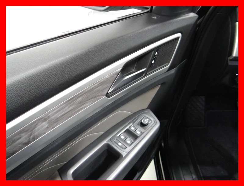 VW Atlas 2021* Cross Sport 3.6FSI 4MOTION* , снимка 15 - Автомобили и джипове - 52297703