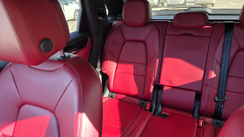 Porsche Cayenne V6 3.0T, снимка 12 - Автомобили и джипове - 52965525