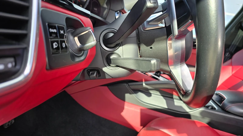 Porsche Cayenne V6 3.0T, снимка 11 - Автомобили и джипове - 52965525