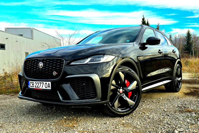 Jaguar F-PACE SVR P550
