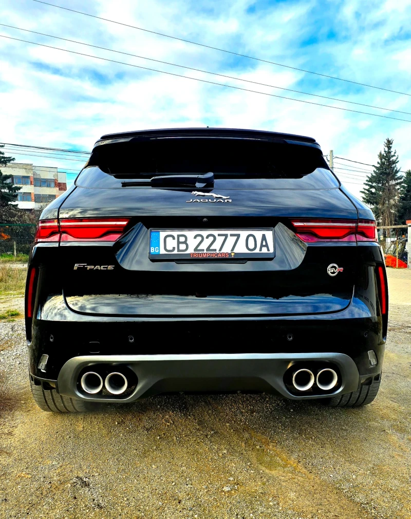 Jaguar F-PACE SVR P550, снимка 3 - Автомобили и джипове - 53070691