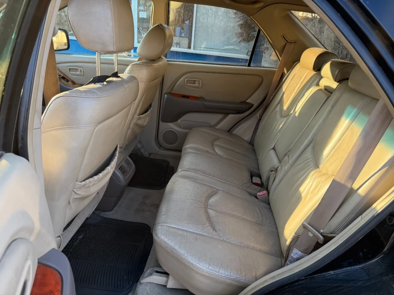 Lexus RX 300, снимка 11 - Автомобили и джипове - 53169888