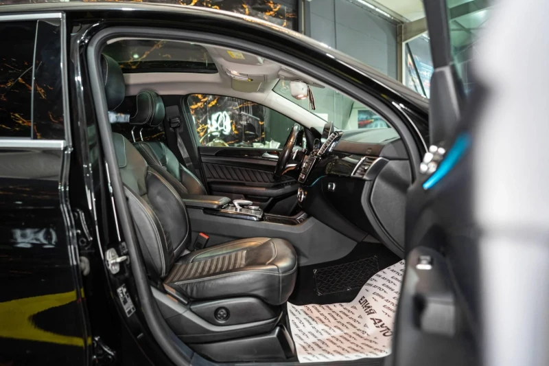 Mercedes-Benz GLE 350 D 4MATIC FULL AMG LINE REACRO ПАНО ЛИЗИНГ 100%, снимка 13 - Автомобили и джипове - 53599400