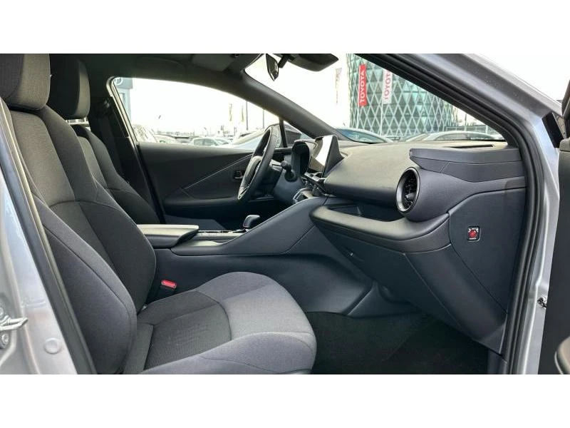 Toyota C-HR C-HR 1.8HSD SELECTION - изображение 6