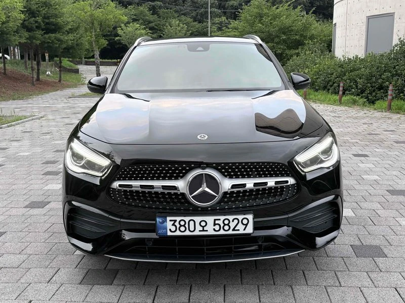 Mercedes-Benz GLA GLA250 4MATIC| 224к.с.| ВКЛ.ТЕХНОТЕСТ, снимка 2 - Автомобили и джипове - 55172381
