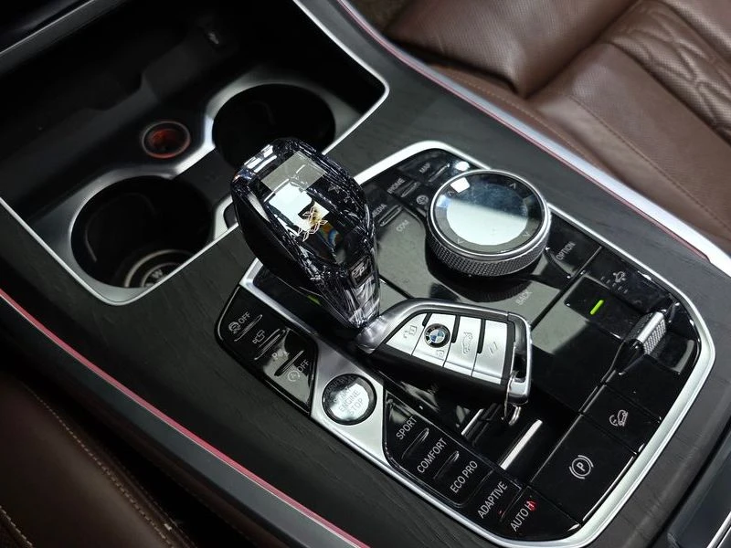 BMW X7 * X7 ??xDrive 30D Design Pure Excellence 7-Seater*, снимка 9 - Автомобили и джипове - 55663150