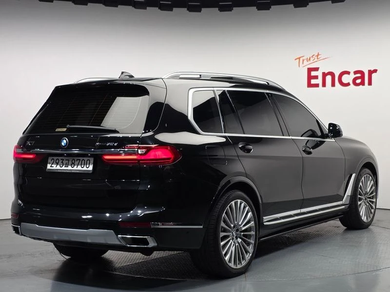 BMW X7 * X7 ??xDrive 30D Design Pure Excellence 7-Seater*, снимка 2 - Автомобили и джипове - 55663150