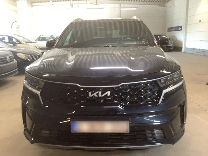 Kia Sorento, снимка 9 - Автомобили и джипове - 55886999