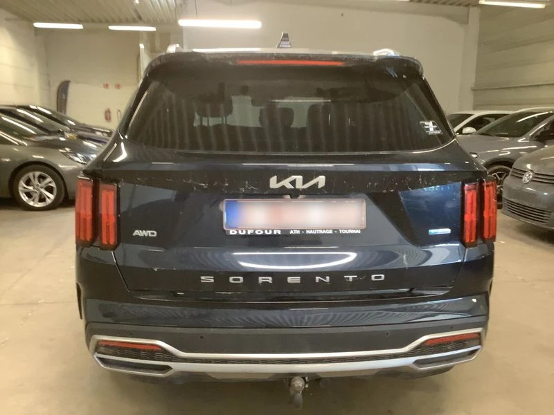 Kia Sorento, снимка 5 - Автомобили и джипове - 55886999