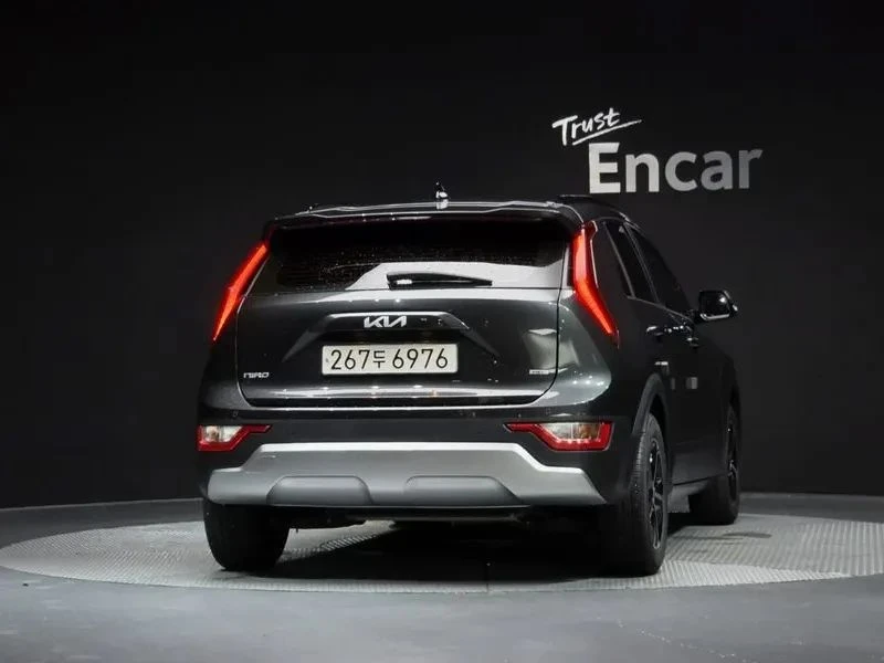 Kia Niro, снимка 4 - Автомобили и джипове - 56719789