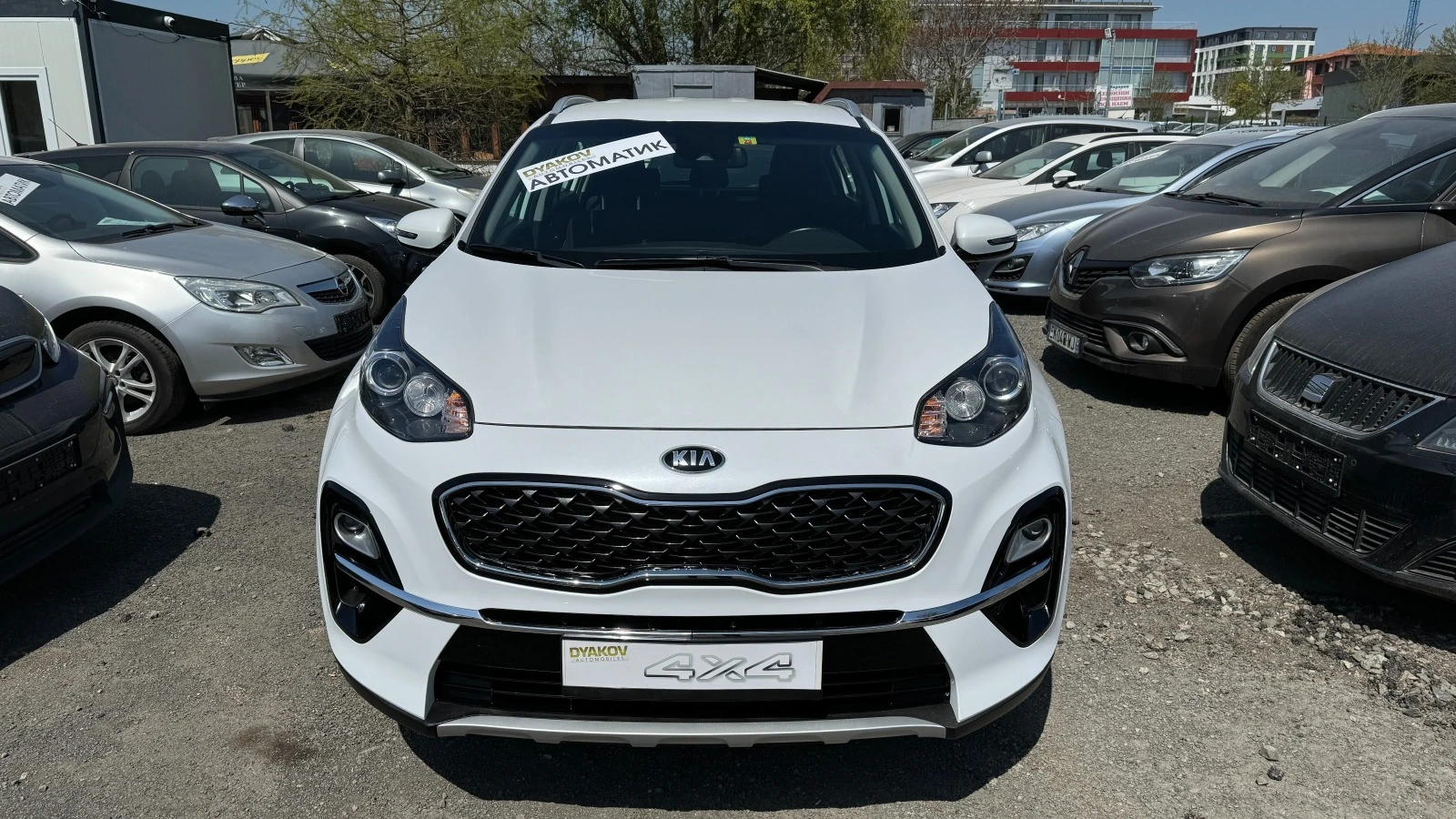 Kia Sportage Внос ШВЕЙЦАРИЯ! 73хил.км., 4х4, Navi, Tel, PDC, Ка - изображение 2