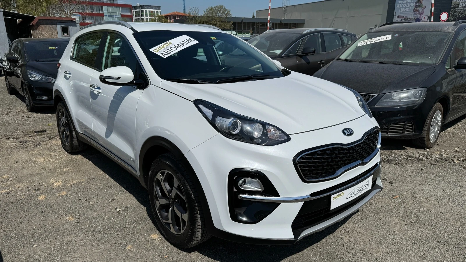 Kia Sportage Внос ШВЕЙЦАРИЯ! 73хил.км., 4х4, Navi, Tel, PDC, Ка - изображение 3