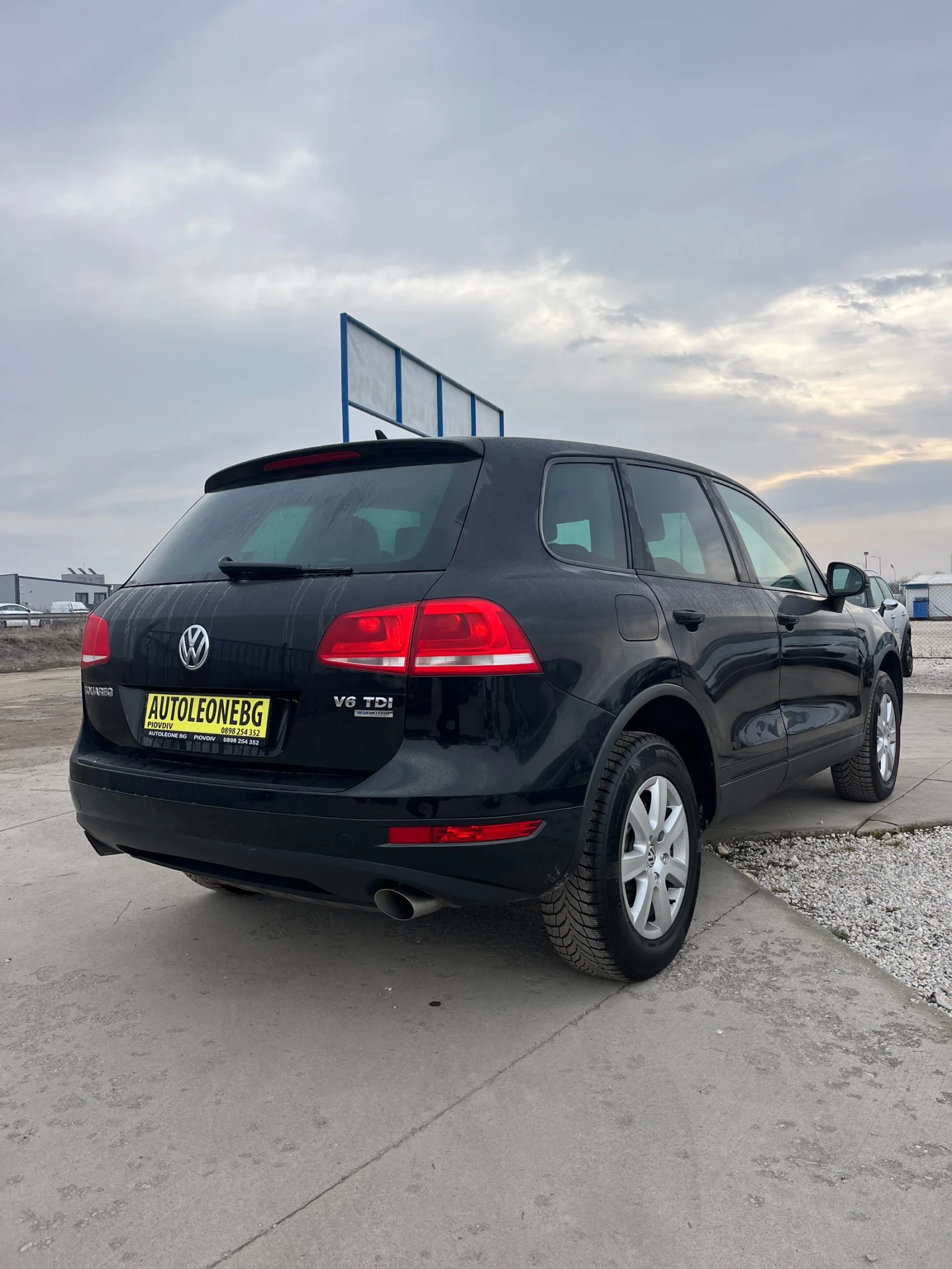 VW Touareg 3.0 TDi DSG 4motion - изображение 5