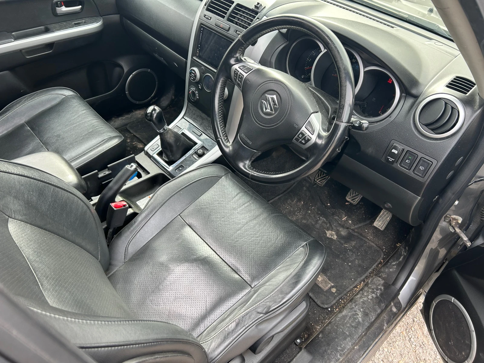 Suzuki Grand vitara 1.9ddis 130кс НАЛИЧЕН МОТОР! | Mobile.bg — изображение 11