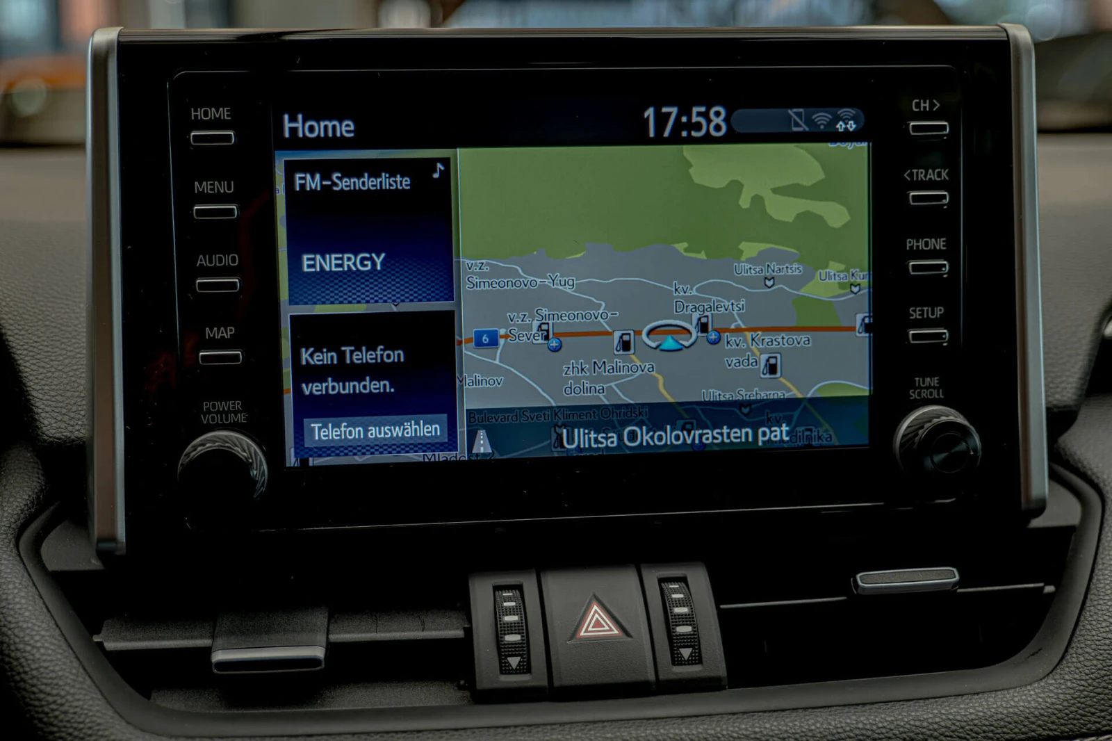 Toyota Rav4 Hybrid/4x4/Lane Assist/Distonic/ | Mobile.bg   13