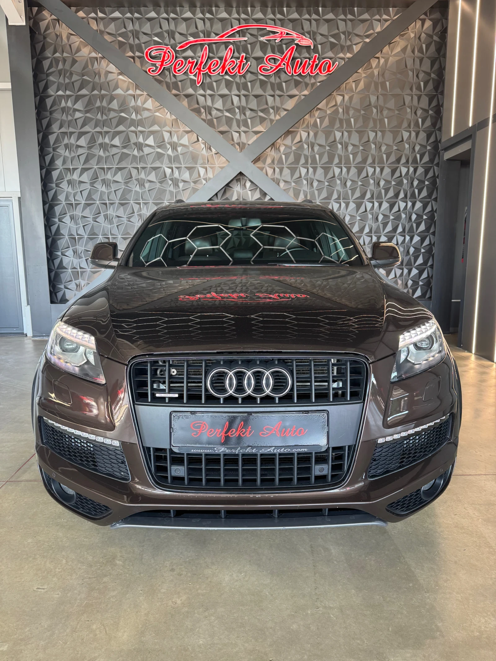 Audi Q7 3.0 TDI QUATTRO * FACELIFT * ПАНОРАМА * BOSE  - изображение 2