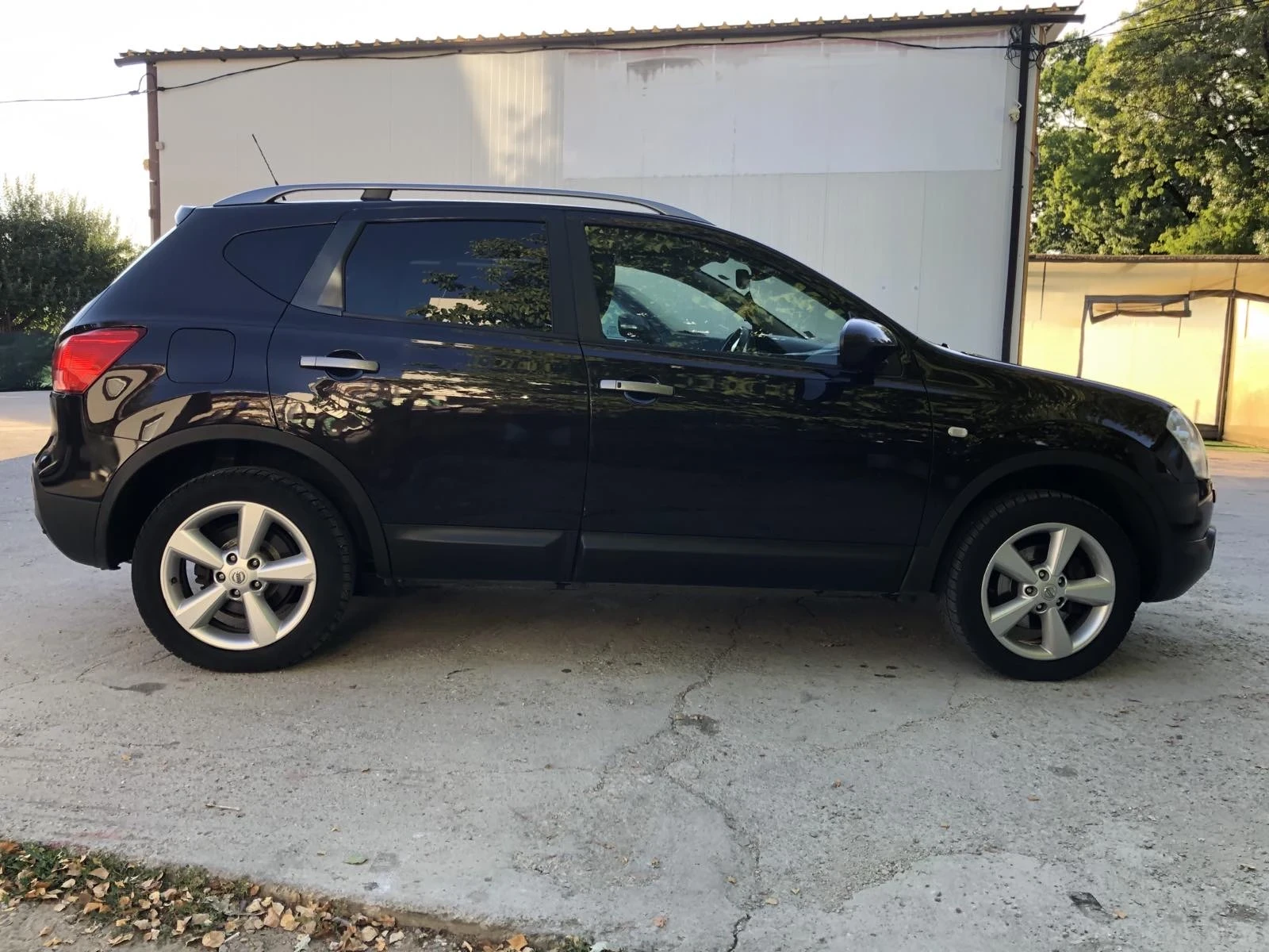 Nissan Qashqai 2.0i 4x4 Швейцария  - изображение 5