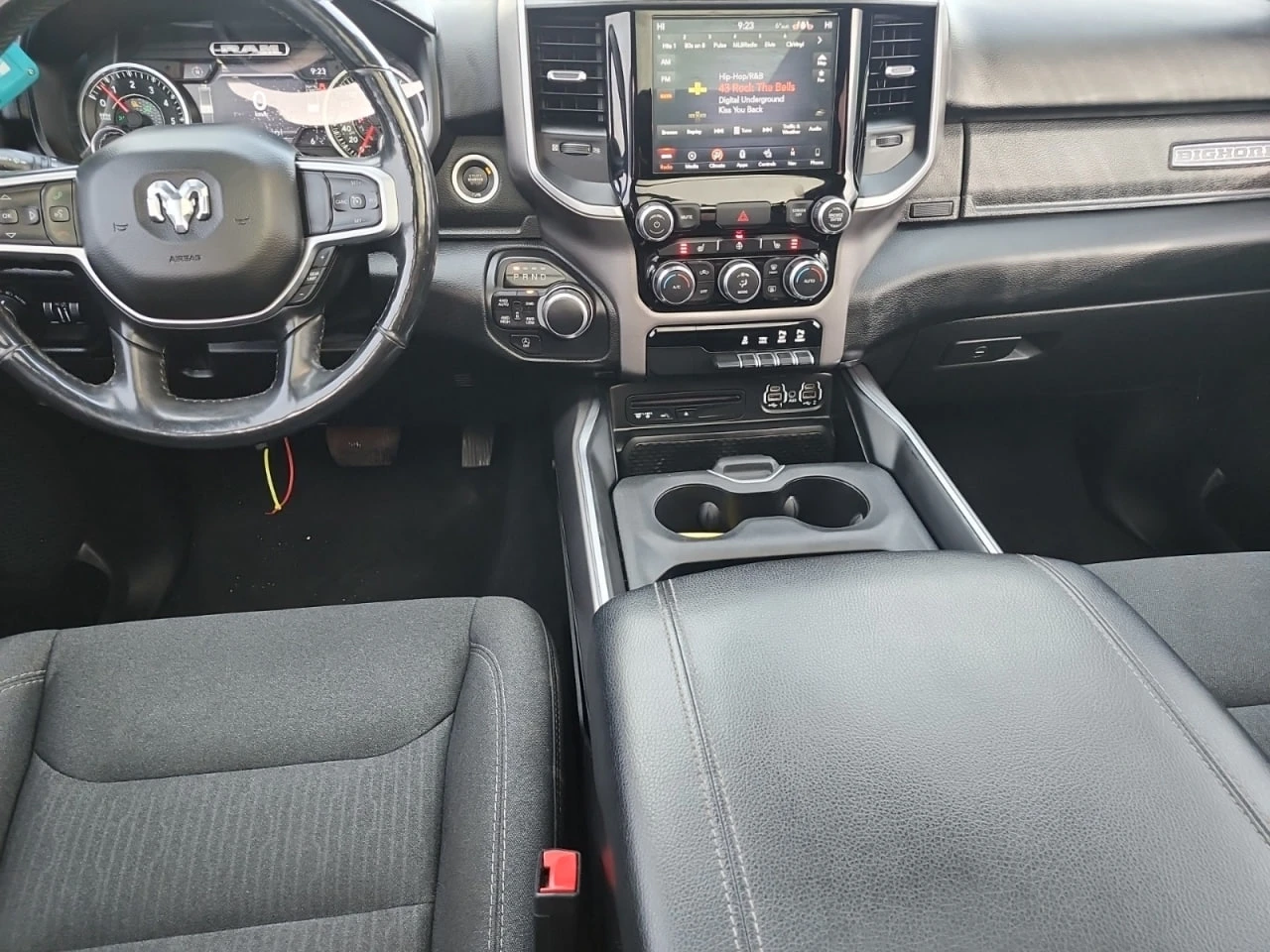 Dodge RAM 1500 * АВТО КРЕДИТ* ЦЕНА ДО БГ * СЕРВИЗНА ИСТОРИЯ *  - изображение 9