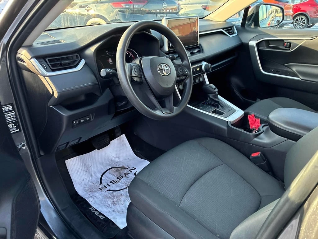 Toyota Rav4 * LE * CARFAX * БЕЗ ПЪРВОНАЧАЛНА ВНОСКА - изображение 6