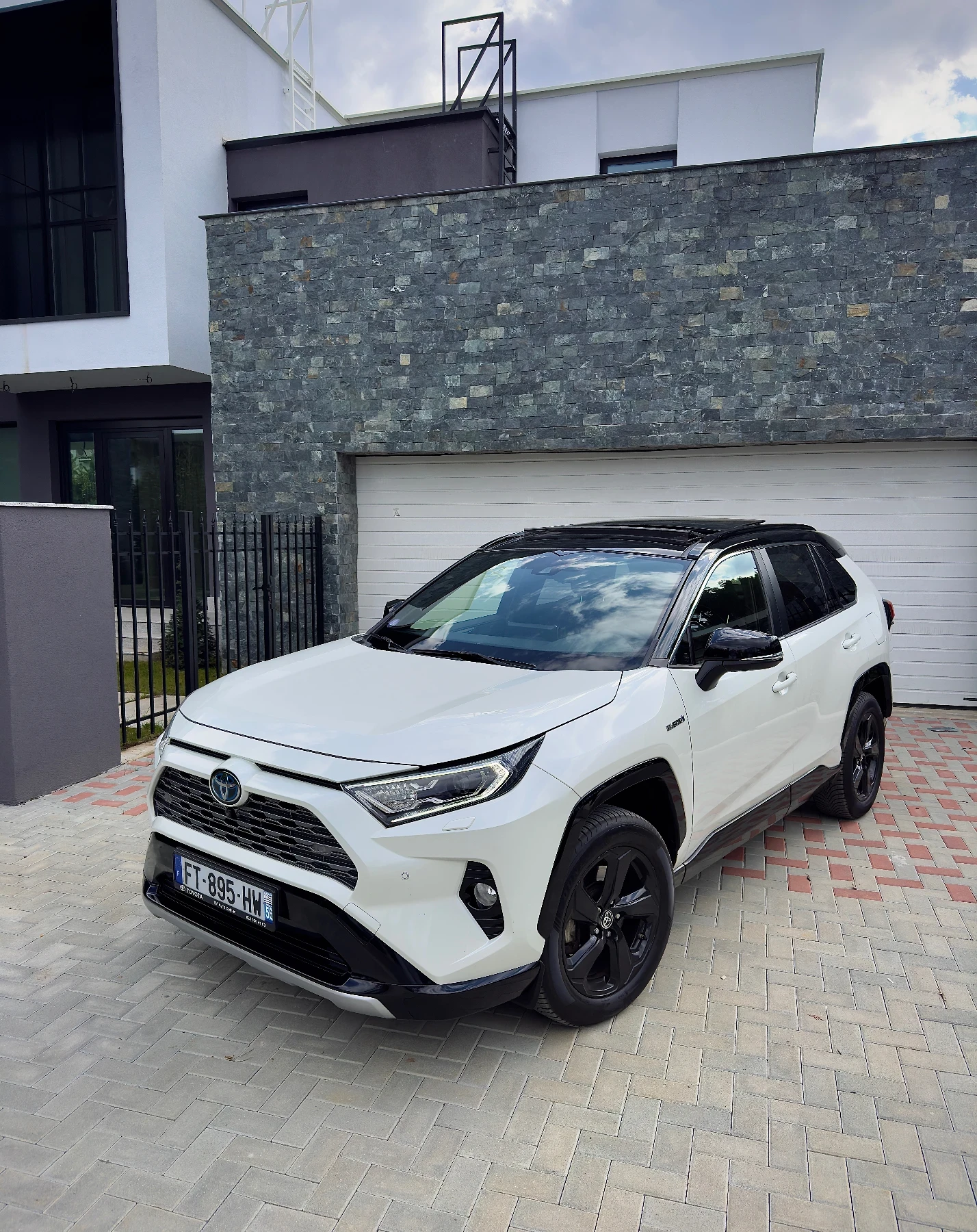 Toyota Rav4 ����������� / �������� / �� ������� / 10� �������� | Mobile.bg � ����������� 1