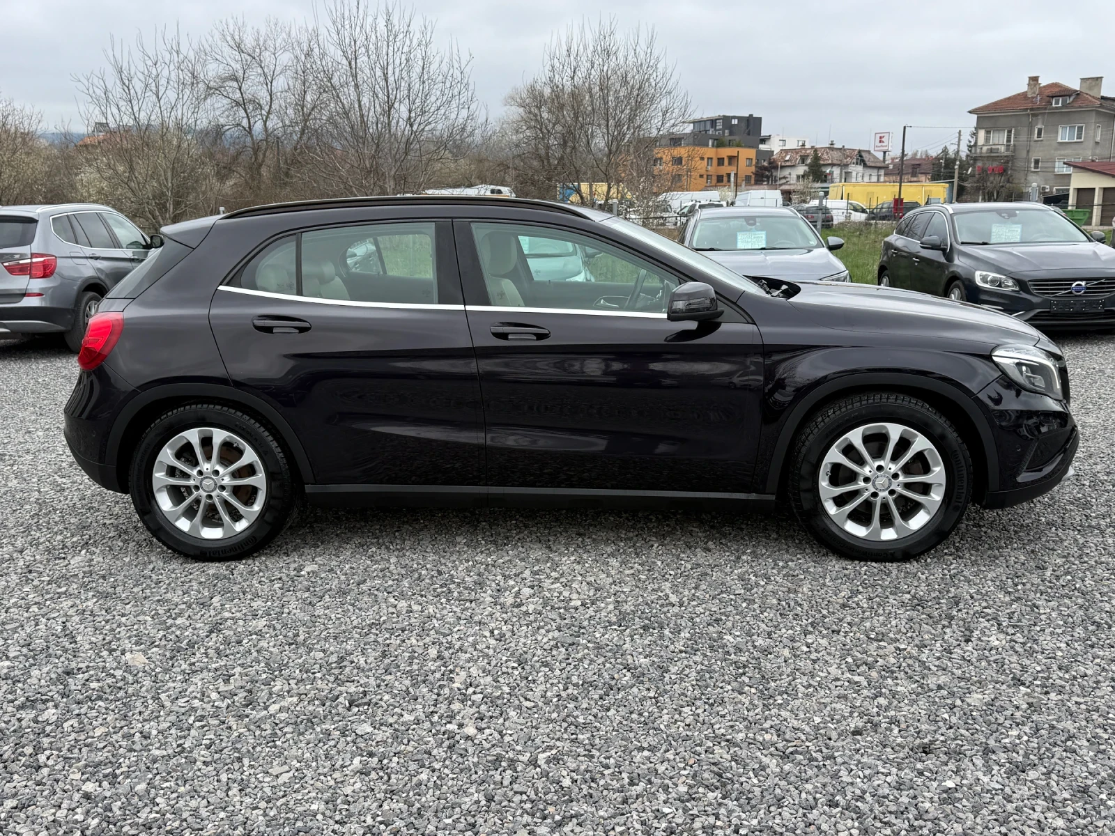 Mercedes-Benz GLA 220 d(177 кс)4MATIC 7G-DCT | harman/kardon | Distronic, снимка 5 - Автомобили и джипове - 54033739