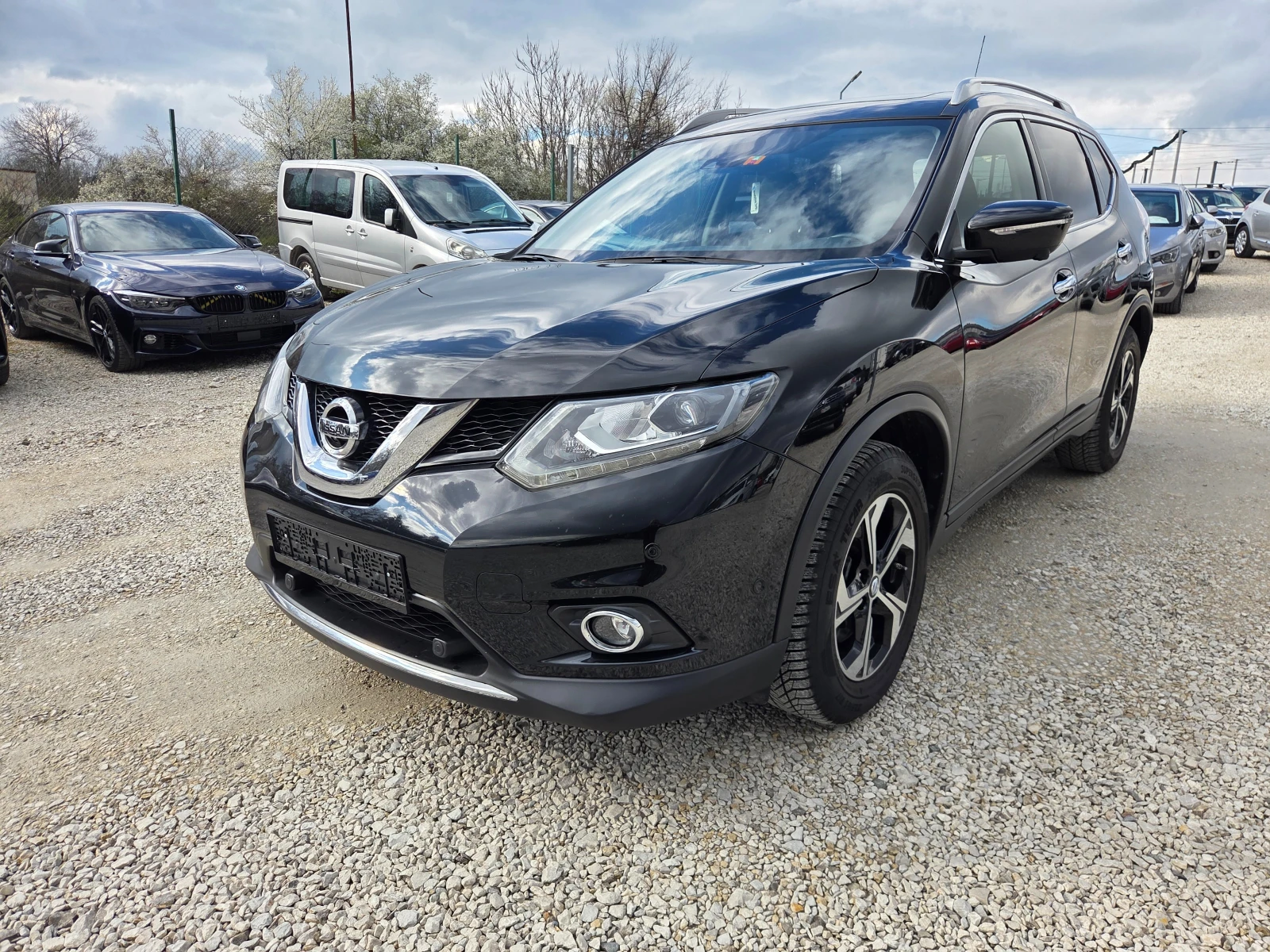 Nissan X-trail 1.6  163k.c TEKNA ШВЕЙЦАРИЯ 4WD  