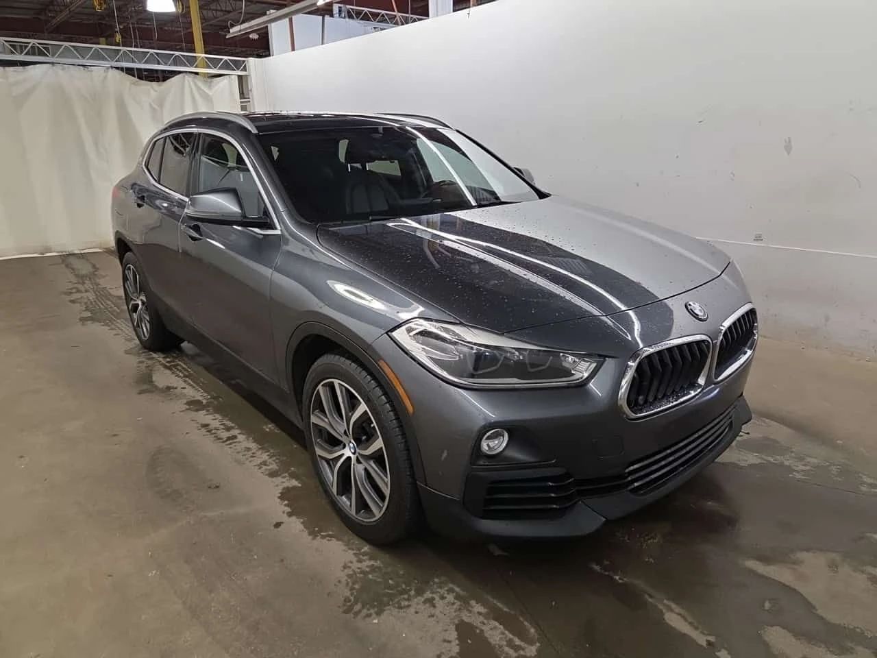BMW X2 xDrive28i/CARFAX/Кожа/Памет/Подгрев/2 Ключа/Пано, снимка 2 - Автомобили и джипове - 54403186