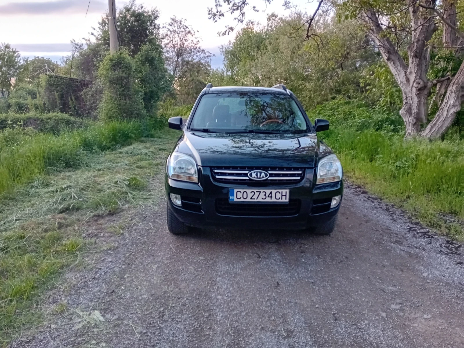Kia Sportage 4х4 Кожен салон подгрев на седалки , снимка 2 - Автомобили и джипове - 54543751