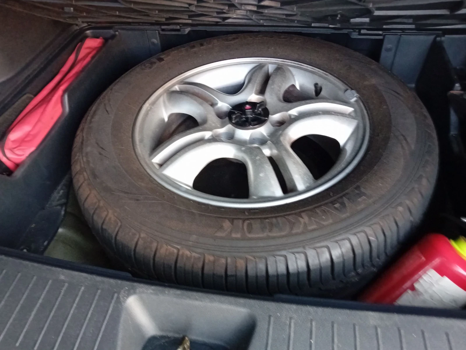 Kia Sportage 4х4 Кожен салон подгрев на седалки , снимка 15 - Автомобили и джипове - 54543751