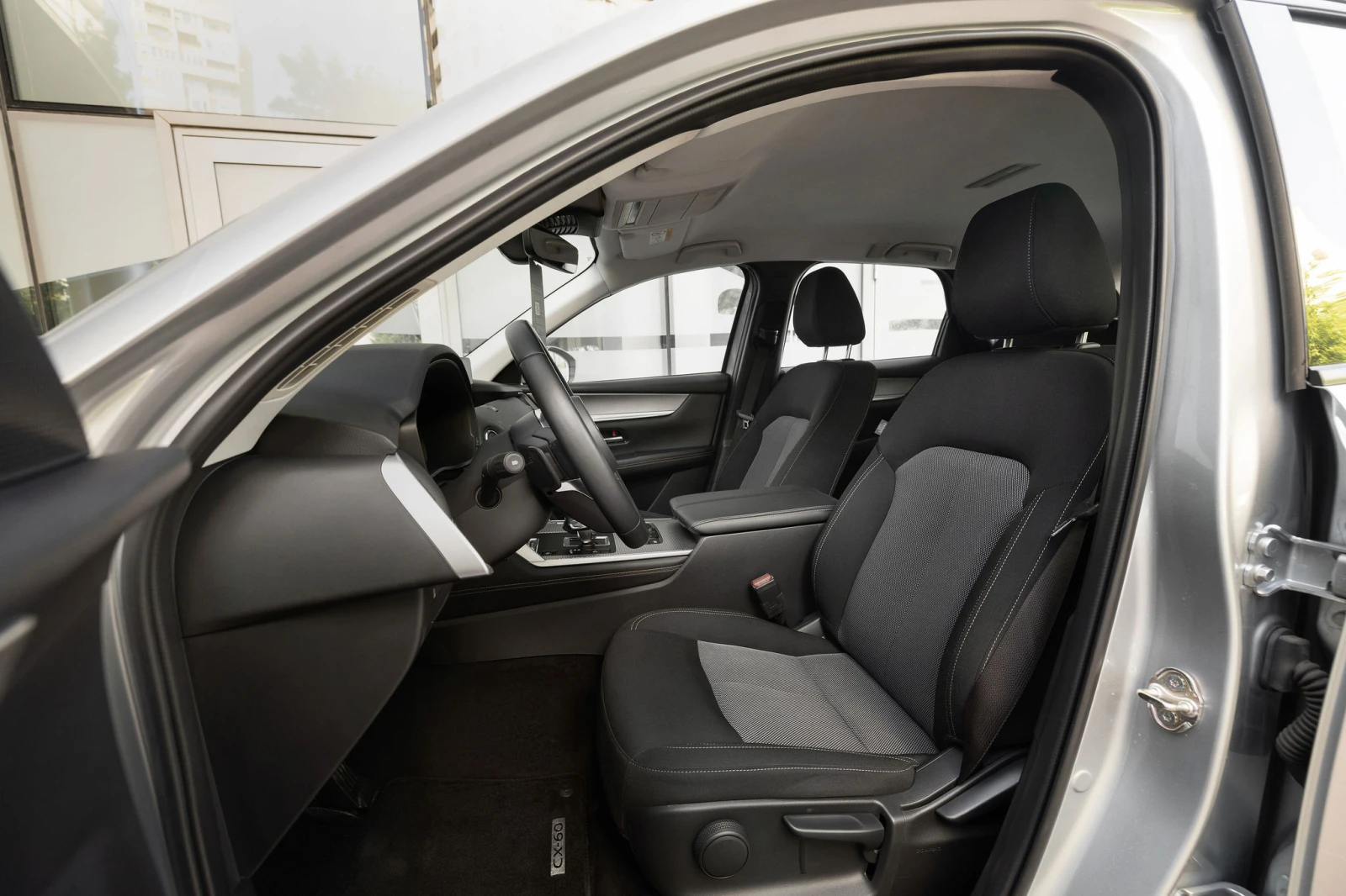 Mazda CX-60 2.5 e-SKYACTIV AWD EXCLUSIVE, В Гаранция, снимка 8 - Автомобили и джипове - 54747051