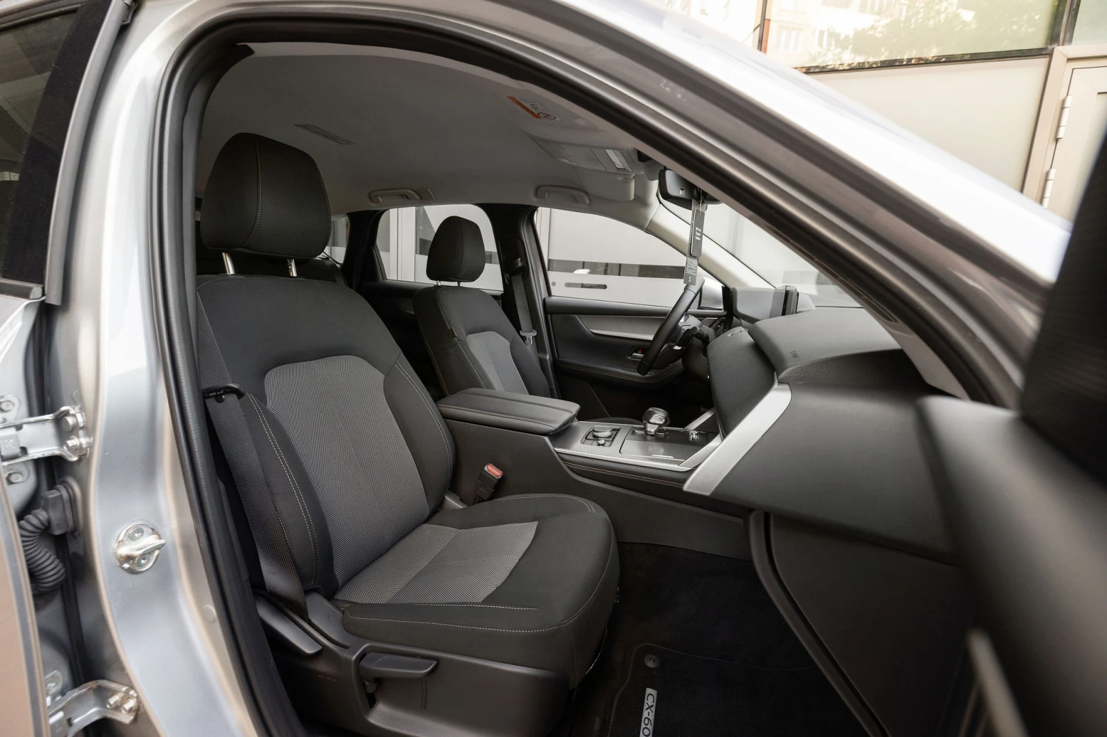 Mazda CX-60 2.5 e-SKYACTIV AWD EXCLUSIVE, В Гаранция, снимка 10 - Автомобили и джипове - 54747051