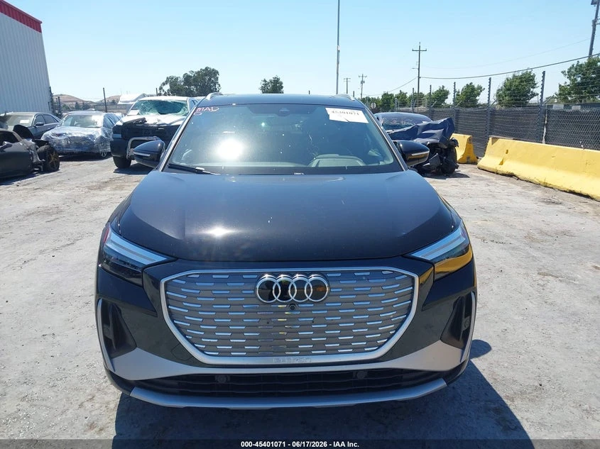 Audi Q4 E-Tron Premium Plus 50 Quattro, снимка 12 - Автомобили и джипове - 55139910