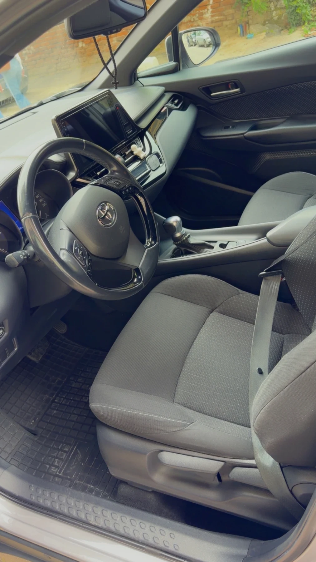 Toyota C-HR 1.8 Hybrid LPG, снимка 7 - Автомобили и джипове - 55157465