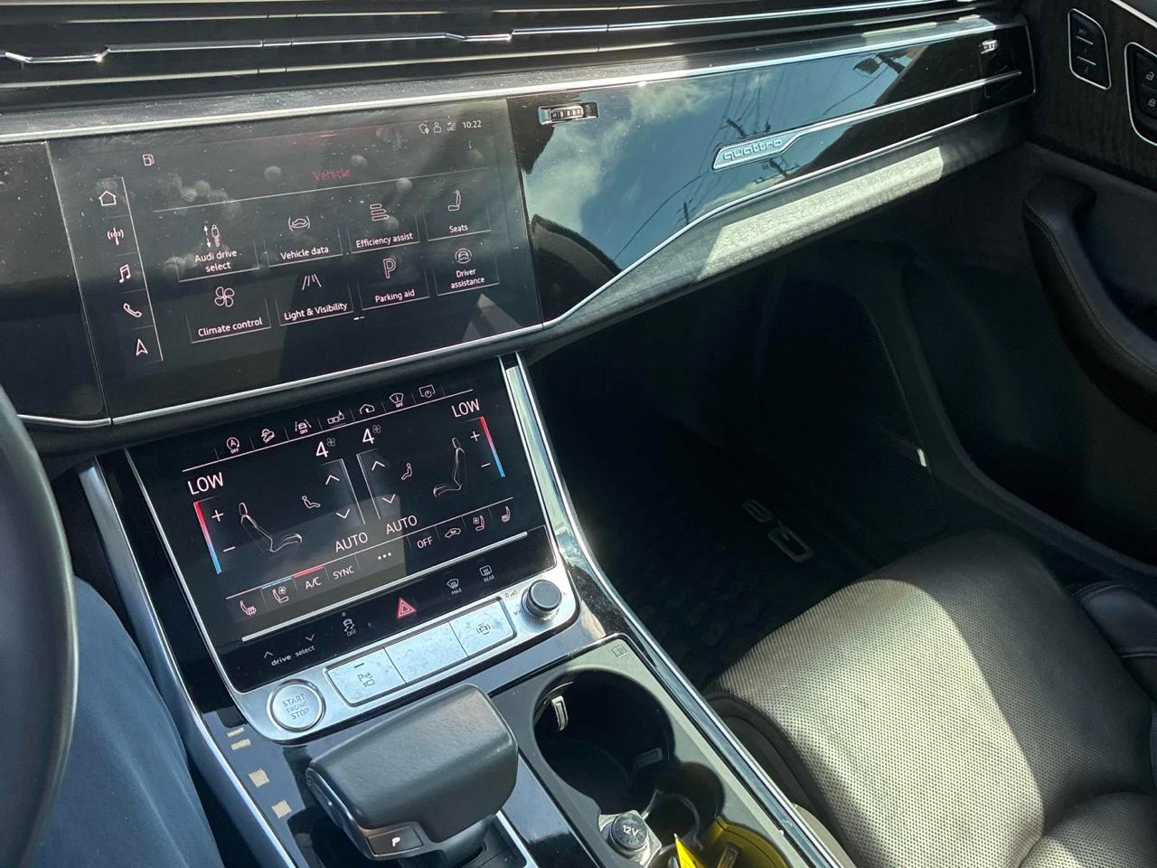 Audi Q8 S-line* Обдух* Distronic* 360* B&O* HeadUp* Matrix, снимка 9 - Автомобили и джипове - 55663420