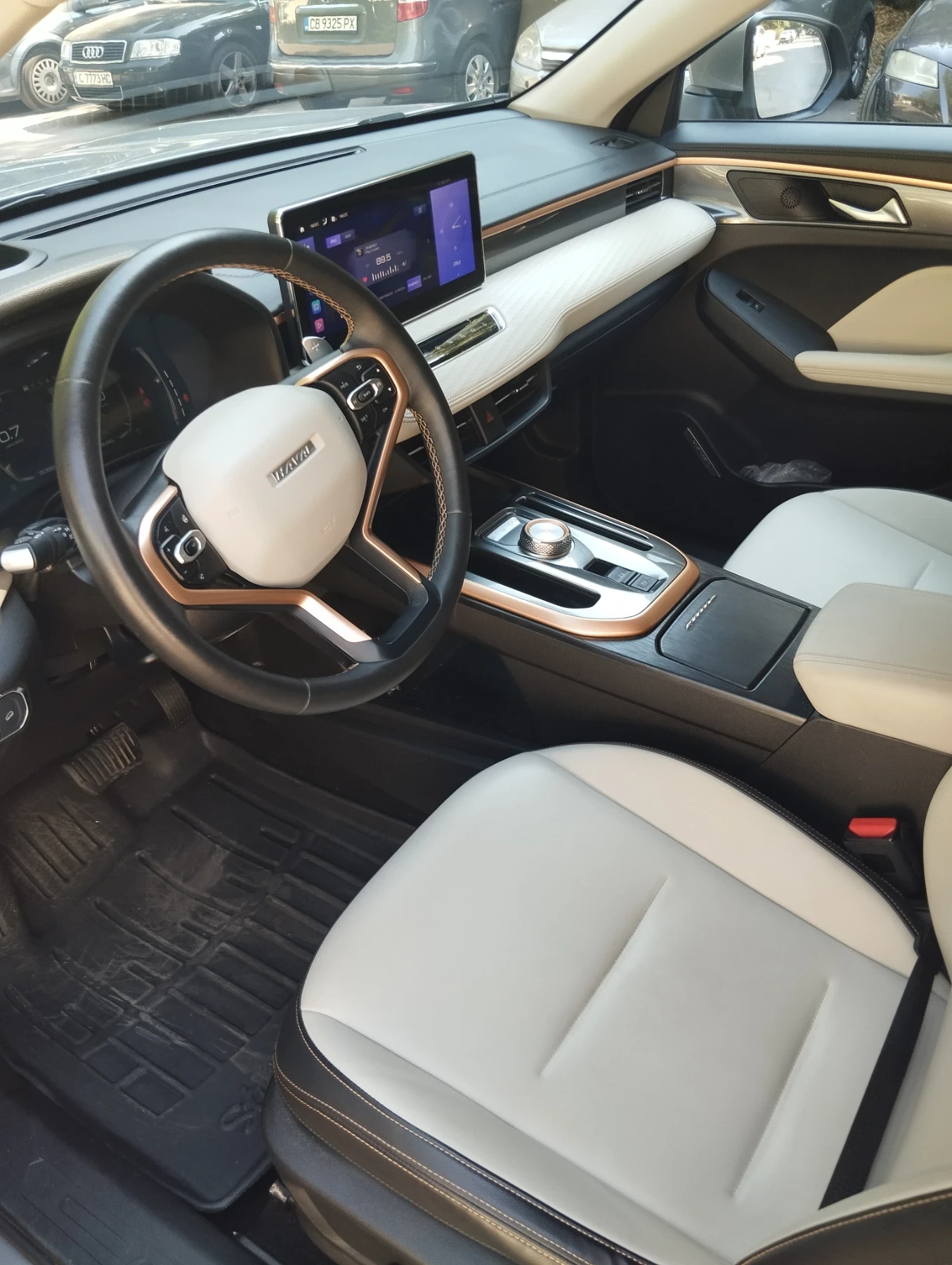 Haval Jolion, снимка 8 - Автомобили и джипове - 55768070