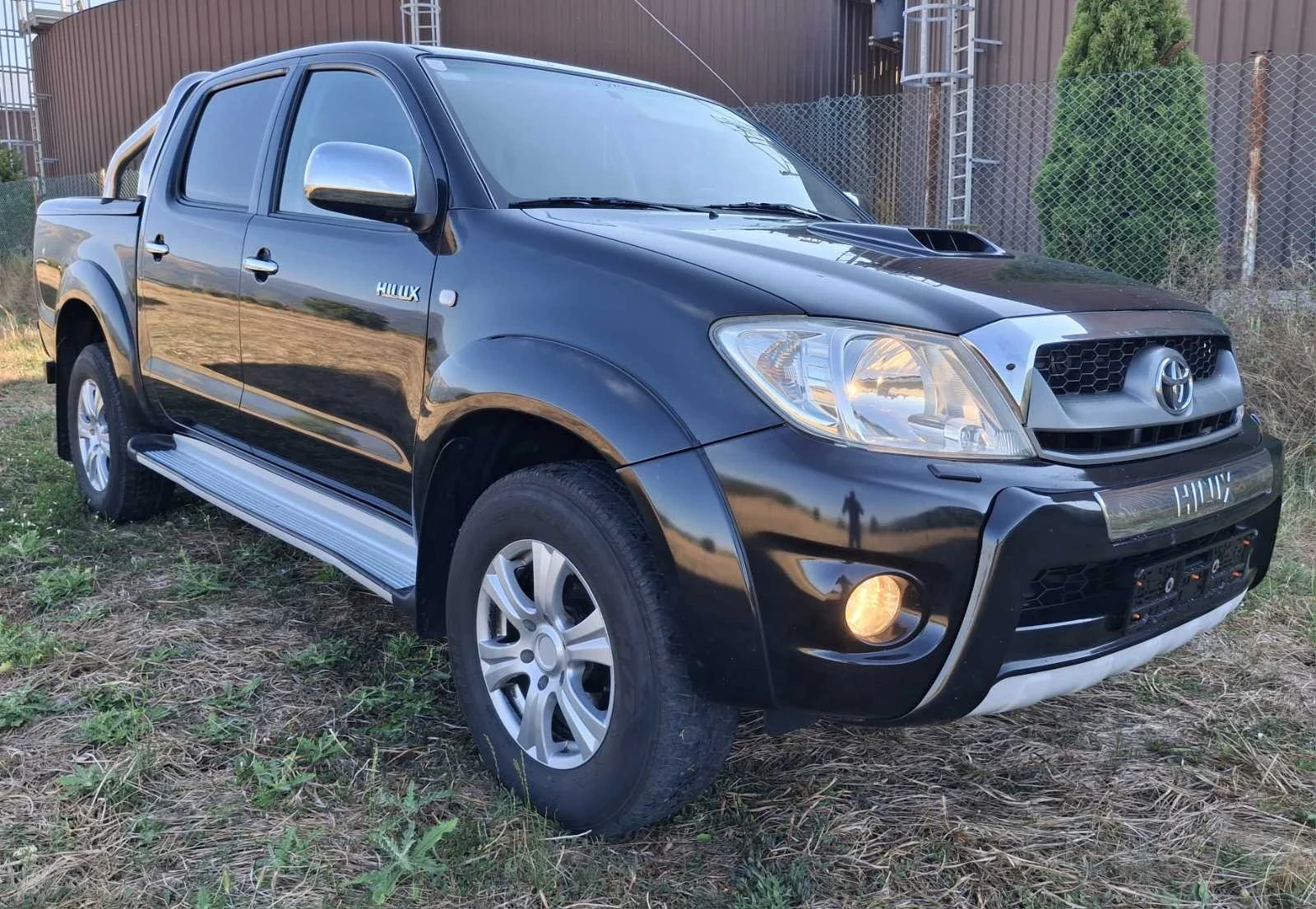 Toyota Hilux, снимка 2 - Автомобили и джипове - 55805198