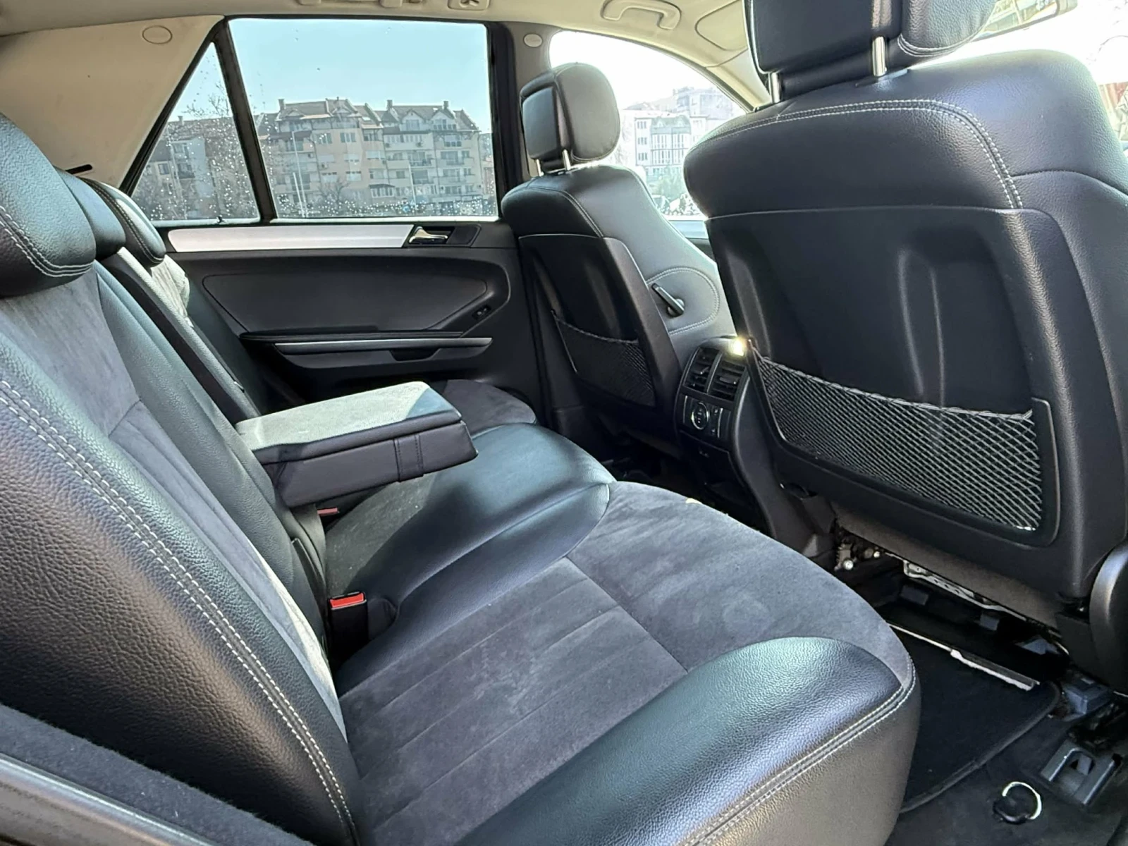 Mercedes-Benz ML 350, снимка 6 - Автомобили и джипове - 55874261