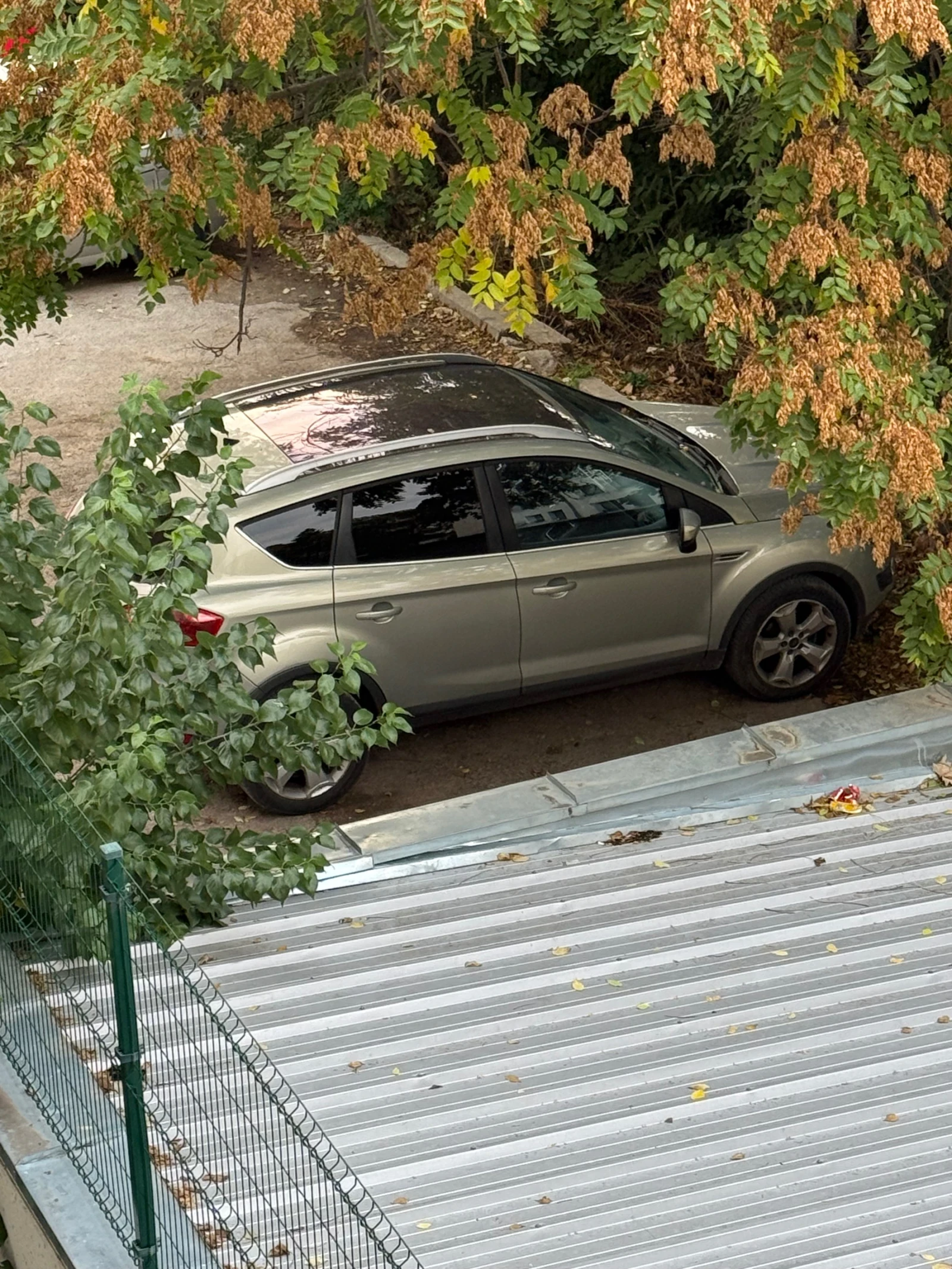 Ford Kuga, снимка 6 - Автомобили и джипове - 56631958
