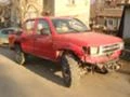 Toyota Hilux 2.4  2L-T, снимка 1