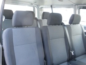 VW Transporter ПЪТНИЧЕСКИ 8+ 1 МЕСТА, снимка 13