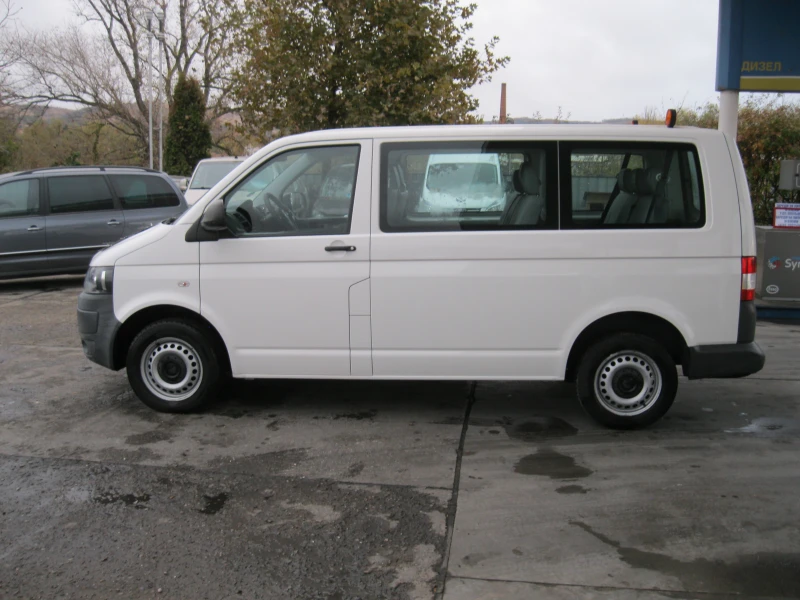 VW T5, снимка 7 - Бусове и автобуси - 47928286