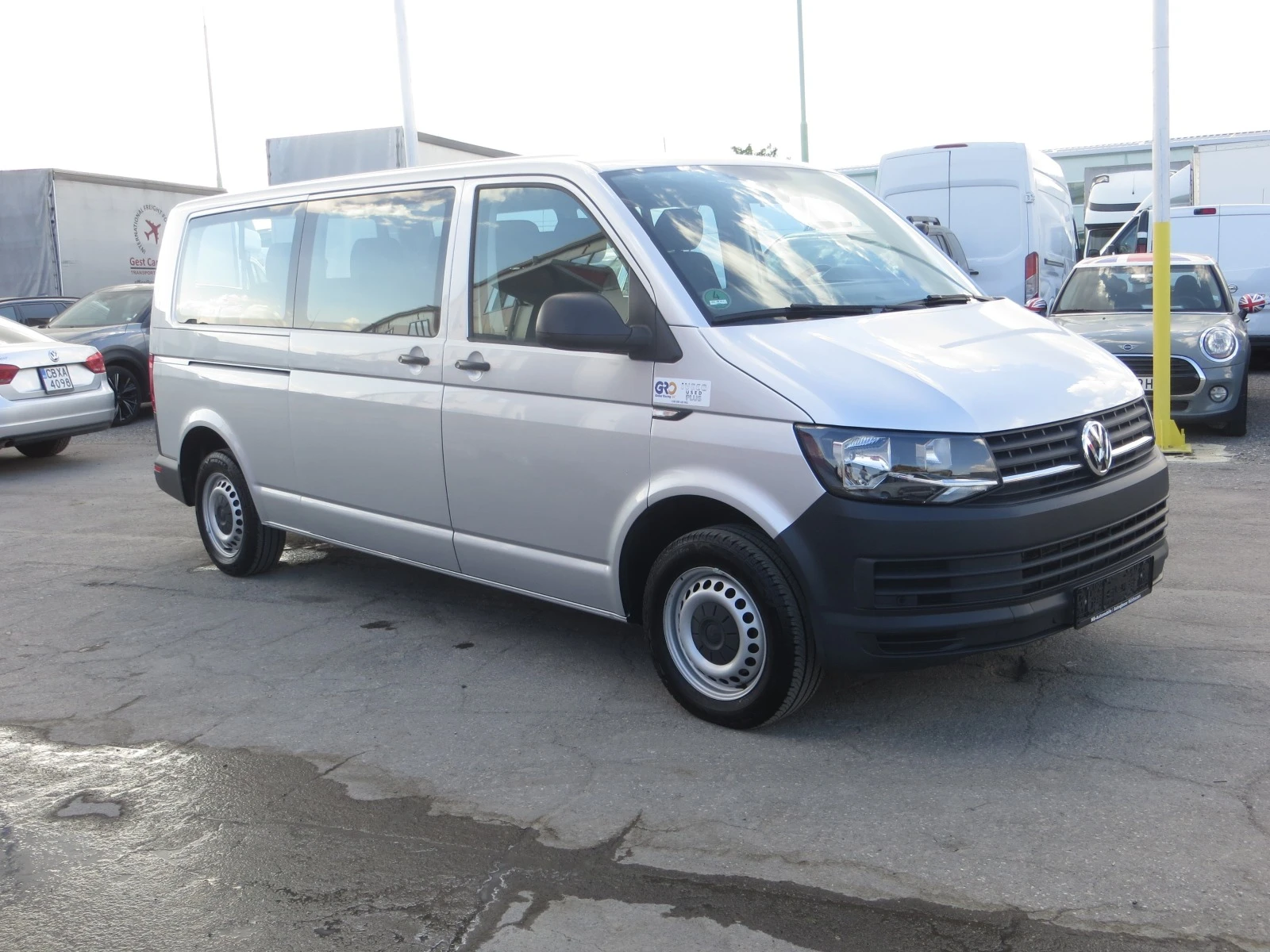 VW Transporter ПЪТНИЧЕСКИ 8+ 1 МЕСТА - изображение 6