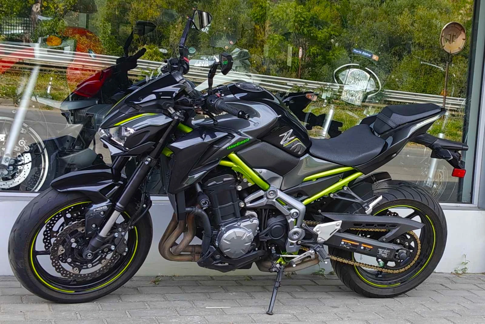 Kawasaki Z 900 - изображение 5