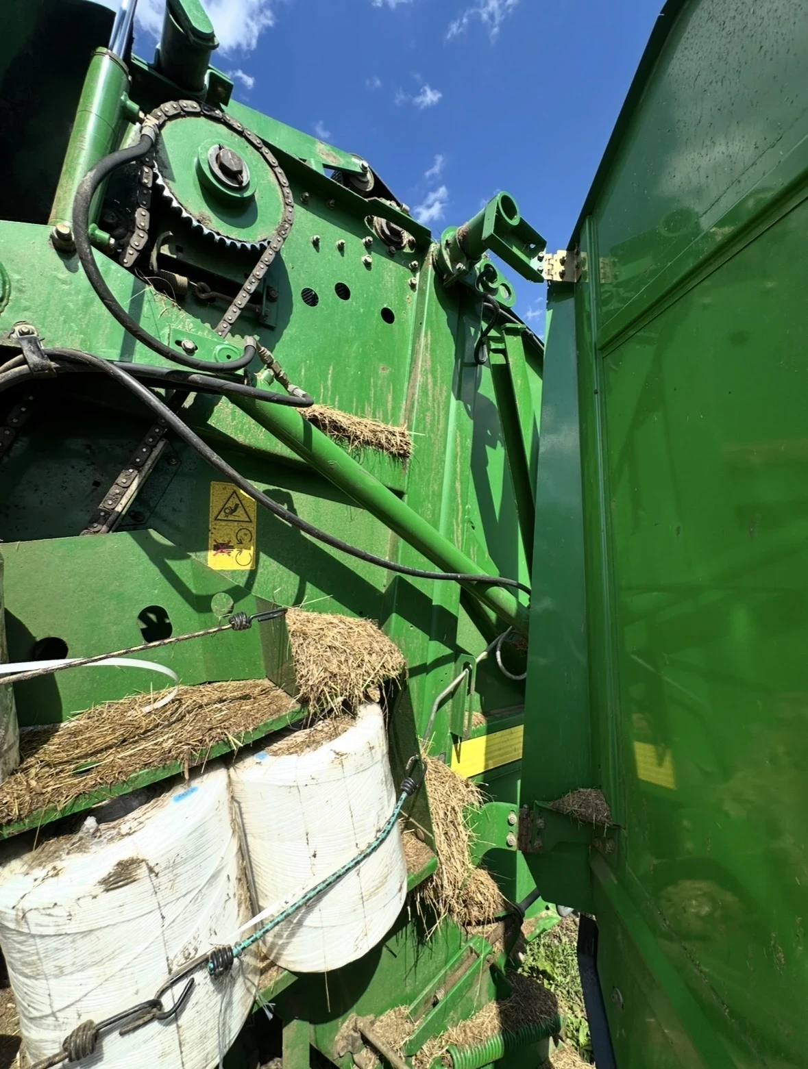 Балировачка John Deere 582, снимка 5 - Селскостопанска техника - 54461524