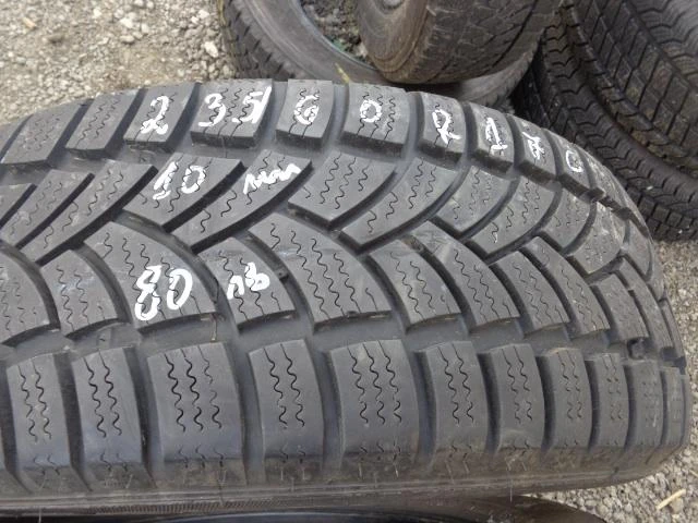 Гуми Зимни 235/60R17, снимка 9 - Гуми и джанти - 21435293