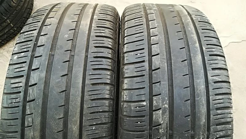 Гуми Летни 235/45R17, снимка 1 - Гуми и джанти - 24774167