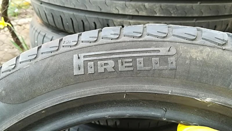 Гуми Летни 235/45R17, снимка 4 - Гуми и джанти - 24774167